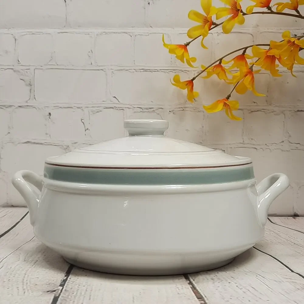 Imperial Green Casserole‎ Dish by Inheritance Table